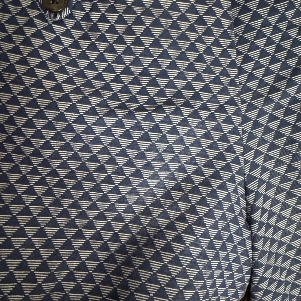 GAP Womens Shorts Khaki Material Size 4 Regular Blue And White With Pockets - Picture 4 of 4